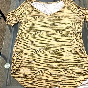 XL Maurice Scoop Neck Top